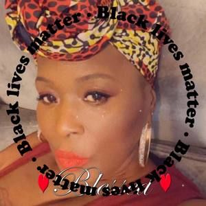 Meet your Posher, Shirline